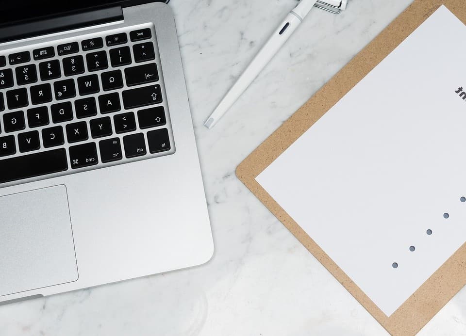 Invoice status board